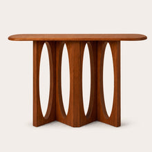 Entourage Console