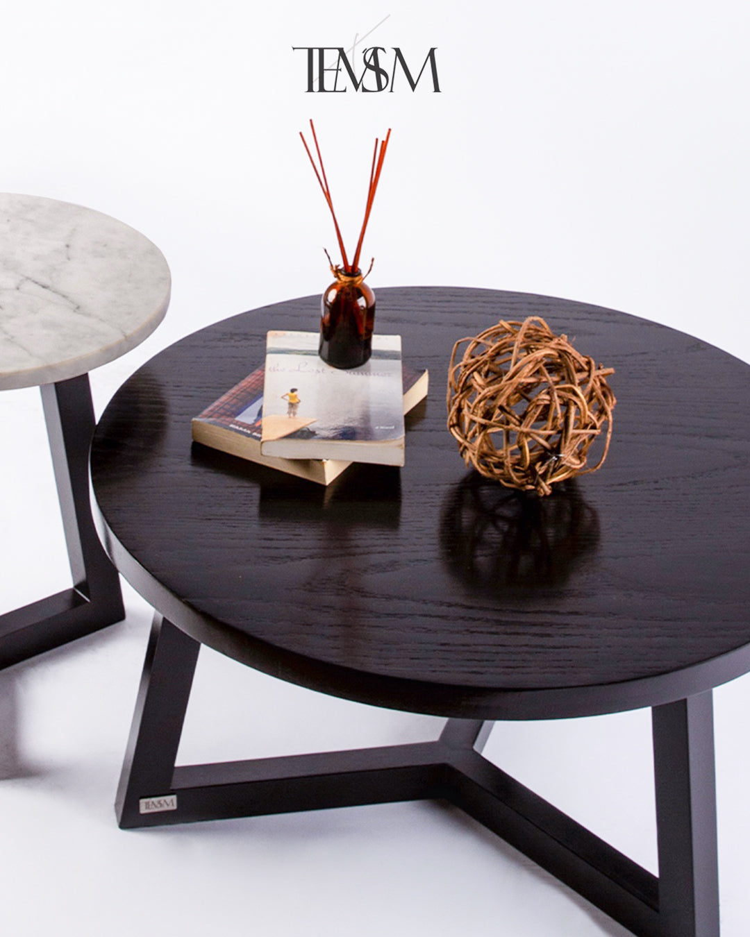 Famillia Piedra Table Set